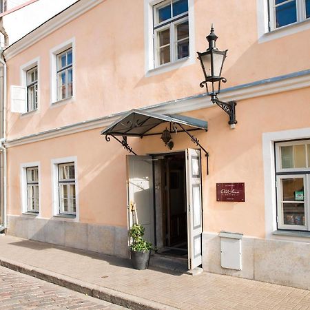 Oldhouse Hostel Tallinn Buitenkant foto